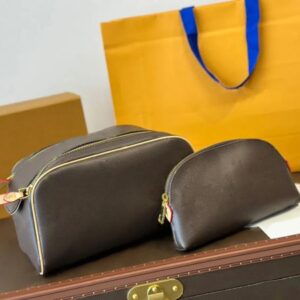 New Cosmetic bags Cases Women Bags Designer Handbags Toiletry Bags Toiletries Pouch Storage Cosmetic-Nice Makeup Bag Cases Crossbody bags BFG2501177