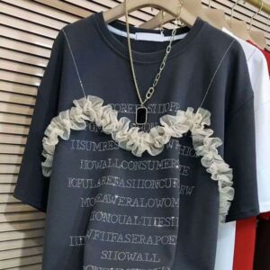 Loose Fit Short-Sleeve Shimmering Shirt for Full-Figured Bodies Casual & Stylish