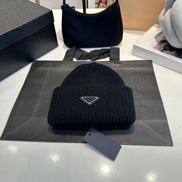 Designer Fisherman Plush Leisure Hats Winter Outdoor Fisherman Plush Hat Men's and Women's Autumn Winter Available in 6 Colors