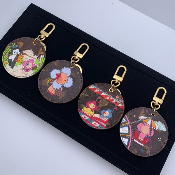 Cute and playful keychain Exquisite and luxurious. Designer car keyring. Cartoon style Suitable for both men and women Applicable for children and adults