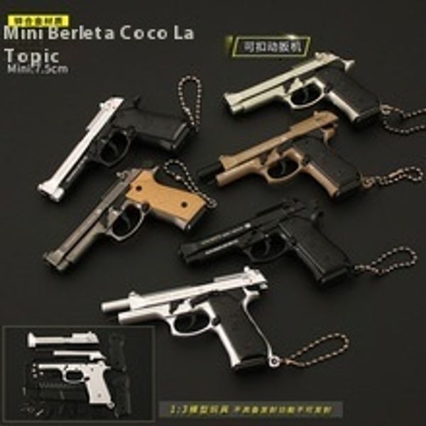 Chicken Eating Jedi Peripheral Bretta M92A1 Dismantling Toy Ornaments 1:3 Mini Alloy Gun Model Keychain Pendant