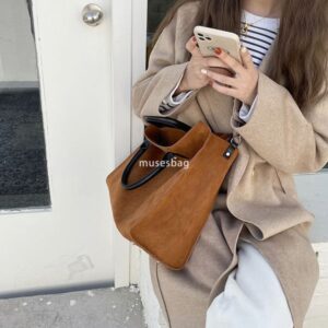 High end new trendy temperament fashionable niche women's bag frosted retro large capacity single shoulder tote bag crossbody official document