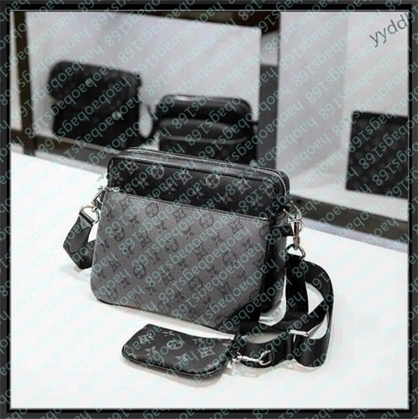 Mens Designer Crossbody Bags Outdoor Hobo Cross Body Cover Flap Bags Gentleman Luxury Shoulder Bags Reverse Set Leather Shoulder man Bag Leather Men bags