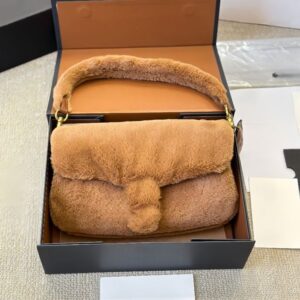 Designer tote women's furry bag vintage small square bag fashion crossbody bag high quality bag luxury party bag casual travel bag classic handbag everyday home bag