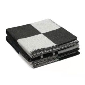2024 Luxury Designer scarf blanket scarf Styles Letter Cashmere Blankets Soft Wool Scarfs Shawl Portable Warm Plaid Sofa Bed Fleece Knitted Throw black fashion