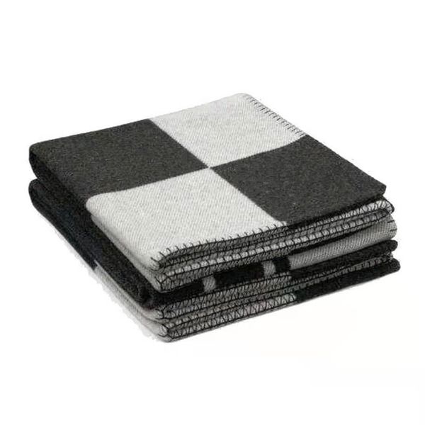 2024 Luxury Designer scarf blanket scarf Styles Letter Cashmere Blankets Soft Wool Scarfs Shawl Portable Warm Plaid Sofa Bed Fleece Knitted Throw black fashion