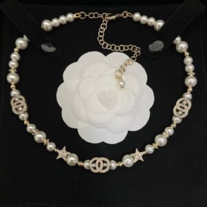 Designer Brand Letter Necklaces Pendants bracelet Crystal Pearl Choker Necklace Chain Wedding Jewelry Gift Accessories