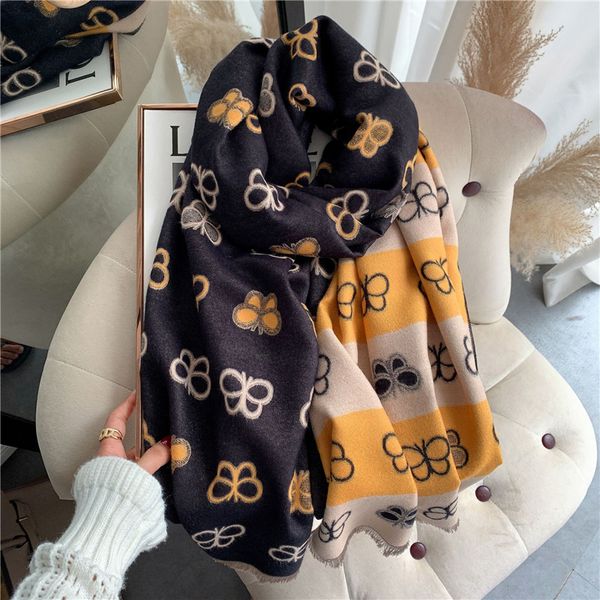 New autumn-winter style double-sided imitation cashmere scarf for women, high-end and fashionable, thick and warm, perfect for adding style to your outfit.