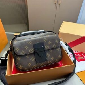 2024 Men shoulder bags designer cross body man messenger bag Satchels satchel fashion handbag Composite mini package backpack