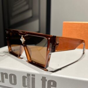 Designer LOU VUT luxury cool sunglasses Cyclone For Men and Women style Anti-Ultraviolet Retro Plate square Full Frame Eyeglasses Brand Random with original box