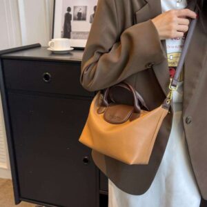 women 2025 new trendy fashionable single shoulder crossbody bag casual versatile hand-held small square bag