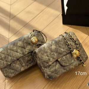 Woc Womens Shoulder Bag Leather Rib Check Gold Hardware Metal Twistlock Matelasse Chain Hand Crossbody Bag Makeup Bag Small Golden Ball Dinner Dress Sacoche 17/20cm