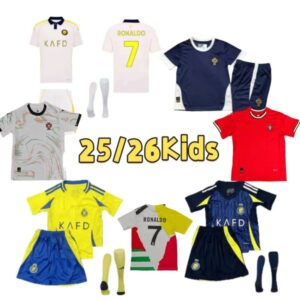 25 26 Al Nassr FC soccer Jerseys Ronaldo Kids Kit child uniform 2025 2026 Home yellow CR7 boys Football shiirt T Al-Nassr away MARTINEZ GHAREEB.