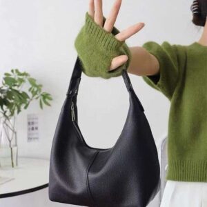 Small Women's 2025 New Autumn/Winter Handheld Shoulder Korean Edition Color Contrasting Simple PU Soft Leather Dumpling