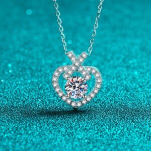 925 Sterling Silver Moissanite Heart Pendant Necklace PT950 Gold Plated Dainty Collarbone Chain Hypoallergenic Elegant Jewelry Wholesale