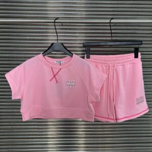 Sexy beach tracksuit woman summer T shirts vacation casual vest set super short shorts girls outdoor swimsuit brand sportswear SML