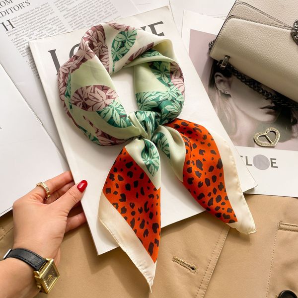 Versatile new Korean-style fashionable scarf - thin style neck scarf