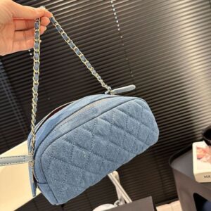 Designer bag cowboy Makeup Bag Acrylic chain handlequality leather Crossbody Bag saddle bag luxurys Handbagsl Zipper cosmetic bag Fortune Bag Messenger Bag 20m