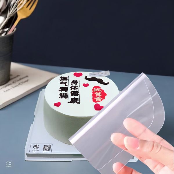Soft cake scraper coating arc semi-round cream cake translucent flat plastic scraper baking tool