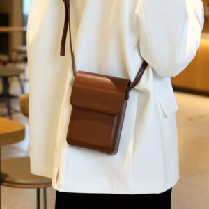 High quality new fashion versatile vertical high-end small square bag Korean version pressed shell texture mobile phone bag commuting crossbody bag small bag