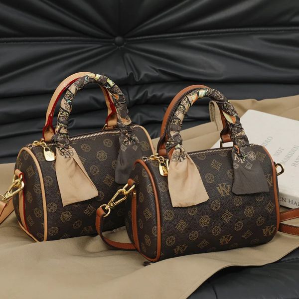 New Boston Pillow Bag Letter-printed Hand Crossbody Bag Texture All-in-one Bag Woman