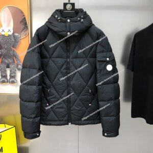 Winter Moncleare Jacket Designer Down Jacket Puffer Jackets Men's Slim Fashion Down Zipper Mincler Coat Winter Jacket Badge Letter Coats Moncleur Jacket M-3XL