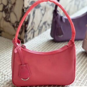 Designer Bag Nylon Luxury Bag Women Shoulder Crossbody Bag Armpit bag Zip fastening A must-have for summer getaways