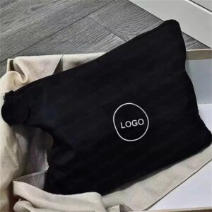 2025 Women Luxury Cosmetic Bag Designer MakeUp Bag Down Cotton Zipper Toiletry Bags Ladies Fashion Cosmetic Pouch 2310271BF