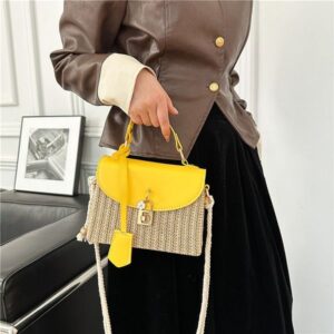 Designer free shipping 2025 new fashion commuting small square premium texture woven single shoulder crossbody bag for womens