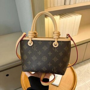 Designer bag high-quality shoulder bag luxury bag crossbody bagnew designer compact texture bucket bag artistic crossbody bag 101