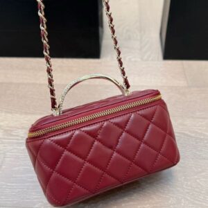 Designer bag Letter Zipper cosmetic bag Classic Crossbody Bag Shoulder Bag Handle Chain quality leather Crossbody Bag saddle bag luxurys Handbags Messenger bag 18m