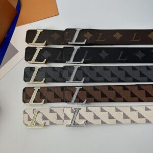 Woman Belt Real Leather Designer Belts Man Classic Plaid Flower Letters Buckle Gold Sliver Color