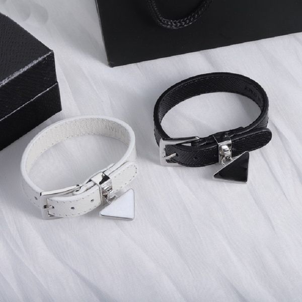 Luxury Men Women Designer Leather Bracelet Bangle Black White Simple Bracelets Cuff Jewelry Party Gift