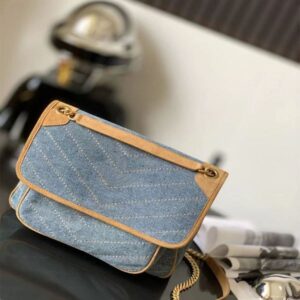 Classic Style Washed Denim bag Luxuries Designers Women Bags Pochette Luxury Bag Puffer Chain Cowboy Crossbody Folds Flap Envelope Messenger Blue GM Size
