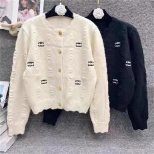 2025 round neck long sleeve shirt new embroidered cardigan loose fashion knit coat sweater BFG2501077