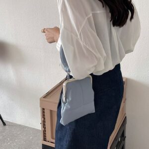 New Trendy Bags: Chic Shoulder Bag with Chain Strap – Versatile Clip Closure, Premium Synthetic Leather, Ideal for Daily Elegance