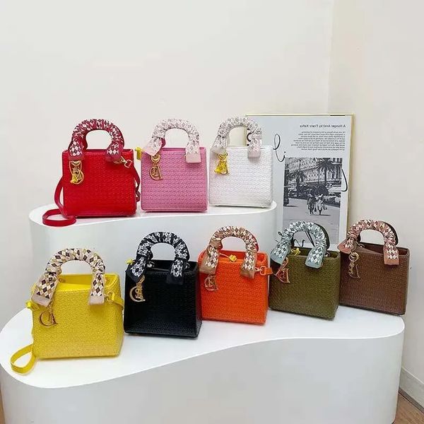Designer Bags New Fashion Luxury Bags Commuter Tote Bags Scarf Woven Luxury Bags High Quality Crossbody Bags Multi-color