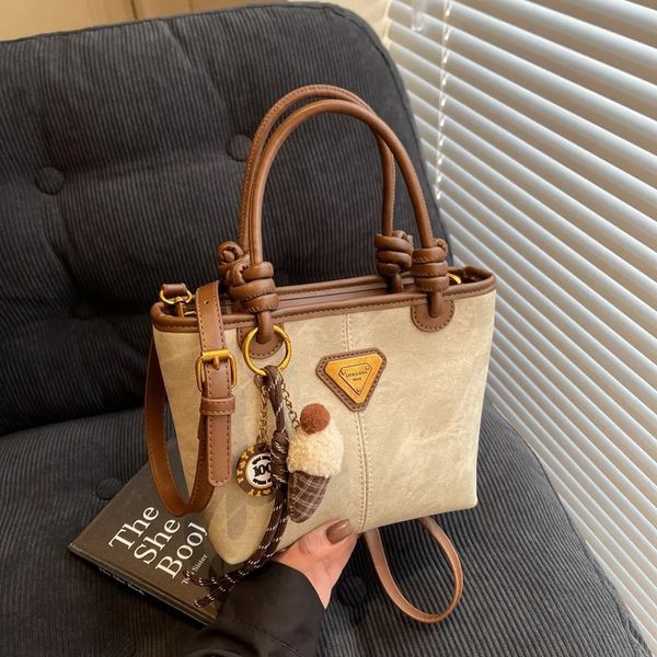 Designer bag 2025 new fashion commuting high-end hand-held bucket shoulder crossbody bag for womens 001