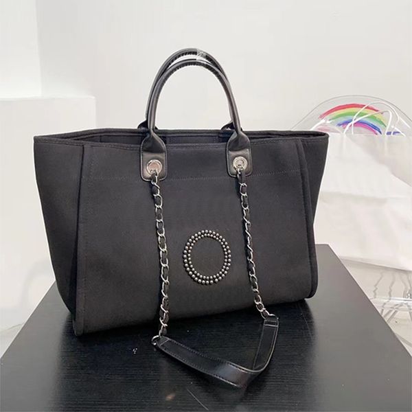 Designer women Beach bag large capacity woven bag colorful business trip size 36 * 28 cm Pearl Embroidered Beach Bag