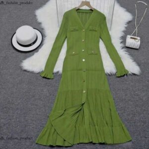 Sandro Dress For Woman Ele V Neck Skrit Denim Knitted Long Dress Women Fashion Short Summer Dress Sve Buttons Dresses 2025 Chic Office Lady Pockets Robes 8fa 555