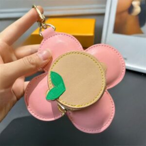 Luxury Designer Keychain Brand Round Key Chain Men Car Keyring Women Buckle Keychains Bags Pendant Exquisite Gift