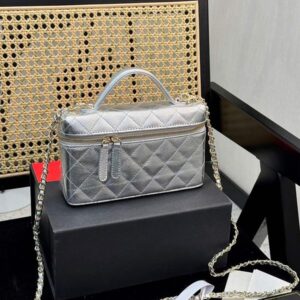 Designer bag Zipper cosmetic bag Letter Makeup Bag Crossbody Bag Shoulder Bag Handle Chain quality leather saddle bag luxurys Handbagsl Messenger bag 19m