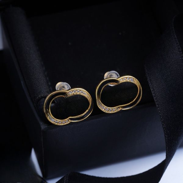 Never Fading Round Designer Ear Stud Earrings Pearl Real Gold Brass Copper Stamp Letter Earring Fashion Womens Elegance Wedding Party Jewelry Accessories 1