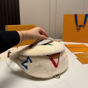 Waist Bags Women Winter Teddy Shoulder Bag Fashion Mens Crossbody Chestpack Fuzzy Shoulder Bags Fluffy Bumbag Luxury Designer Purses