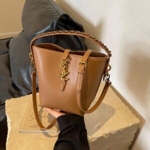 Free Shipping 2025 New Design Vintage Classic Show Temperament Women Crossbody Bag Minimalist Style Large-capacity Bucket Bag Commuter Bag