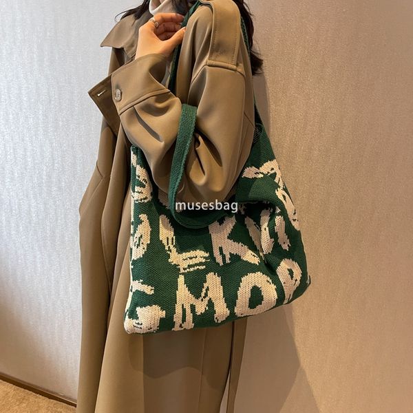 New ins English letter embellishment bag, knitted bag fashionable shoulder bag beach travel handbag, commuting large capacity tote bag