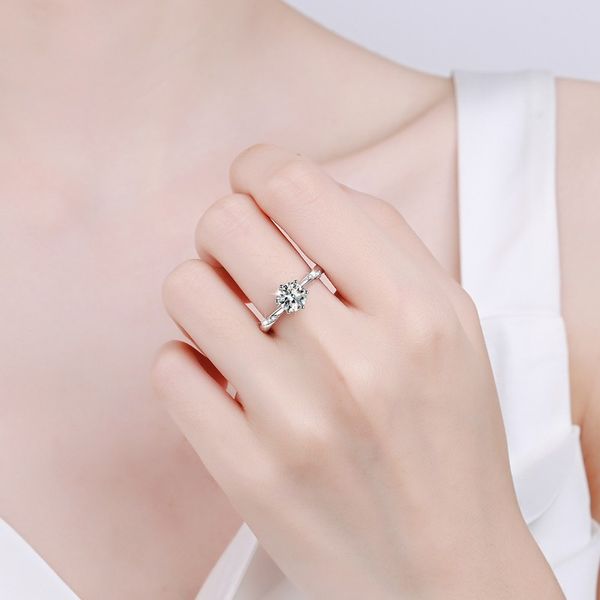Chic Alternative Bridal Set Three Stone Solitaire Style, Crafted from Premium Grade Hypoallergenic Metal