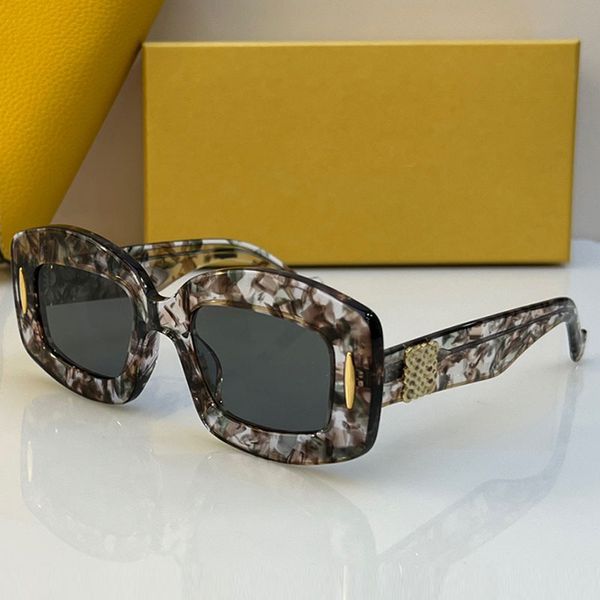 Womens Screen sunglasses in acetateLW40114I Womens Designer black marble rectangular sunglasses UV400 protective goggles with gold face logo on legs