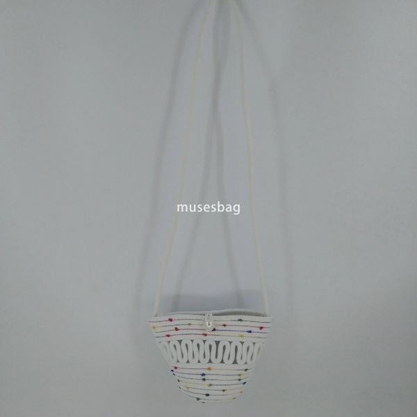 Designer Women's High Quality Classic Retro Casual Lightweight Bucket Beach Bag Lazy Fairy Pearl Buckle Bag Cute Summer Diagonal Straddle Bag