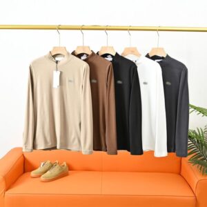 Spring and Autumn new men's round neck pullover hoodie with delicate and smooth velvet fabric, embroidered design on the chest